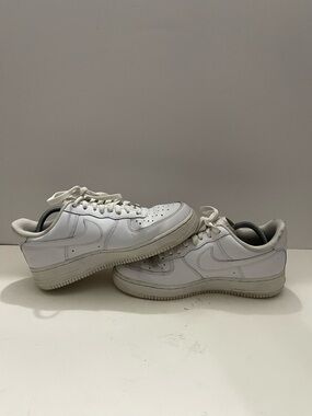 Nike Air Force 1 Low White - size US 9  DD8959 100 In Great Condition